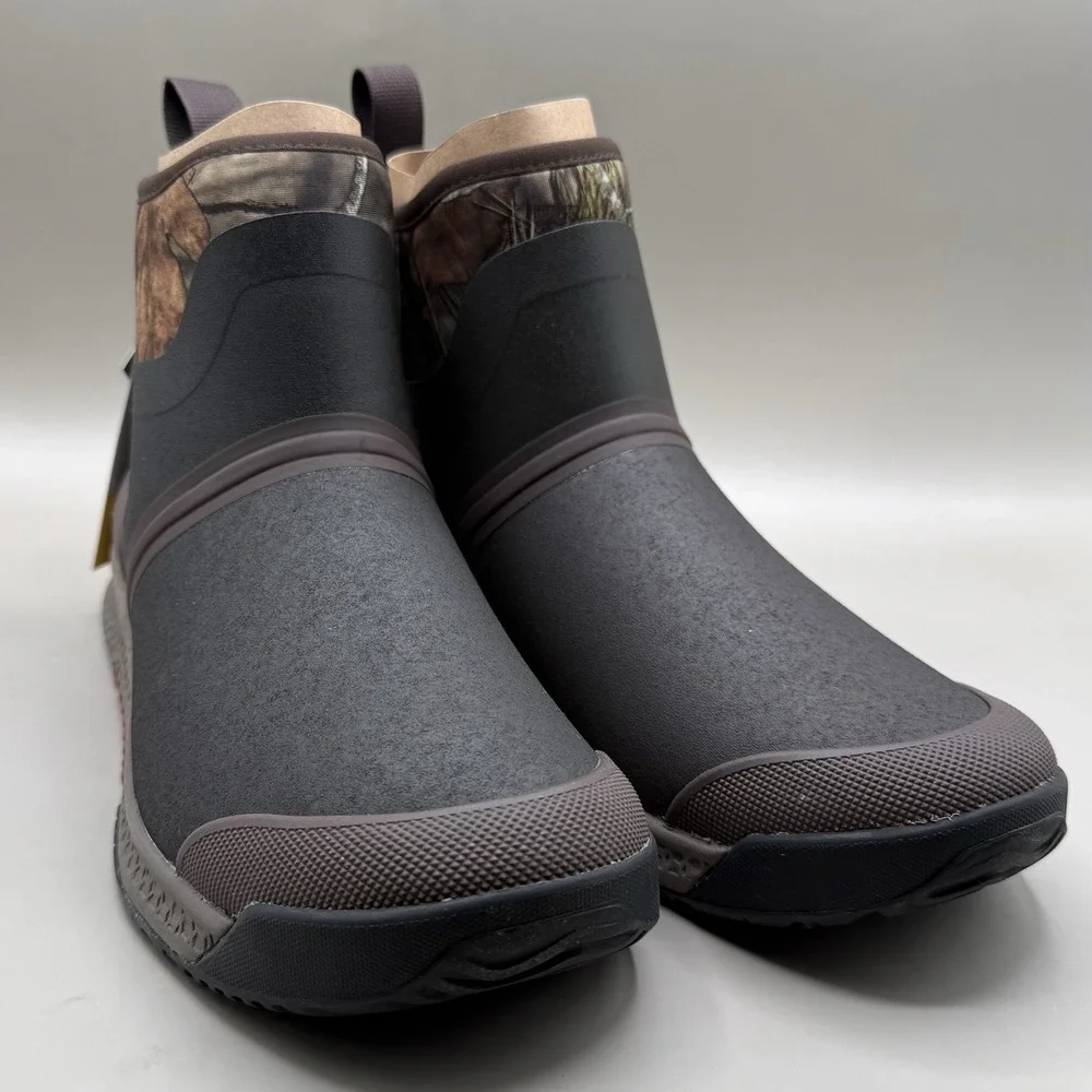 Muck Boot Men 8 Mossy Oak Outscape Chelsea Slip On Brown Waterproof NEW OSC-MOBU
